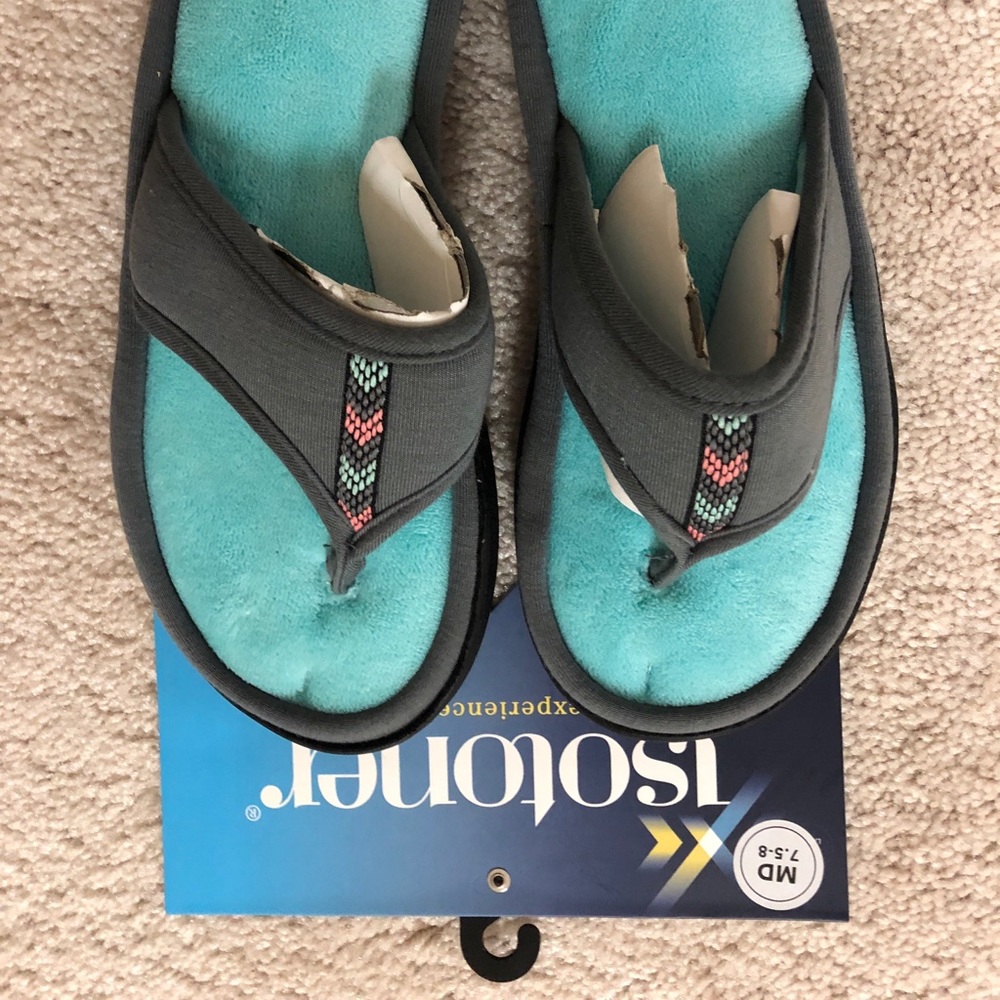Isotoner flip flop slides. BRAND NEW! Size 7.5-8